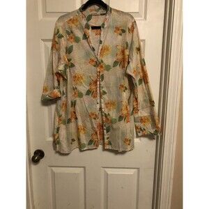 Natural Refections Women's Size 2X Floral Button-up Blouse
